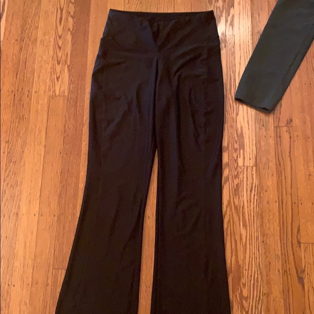 black workout pants